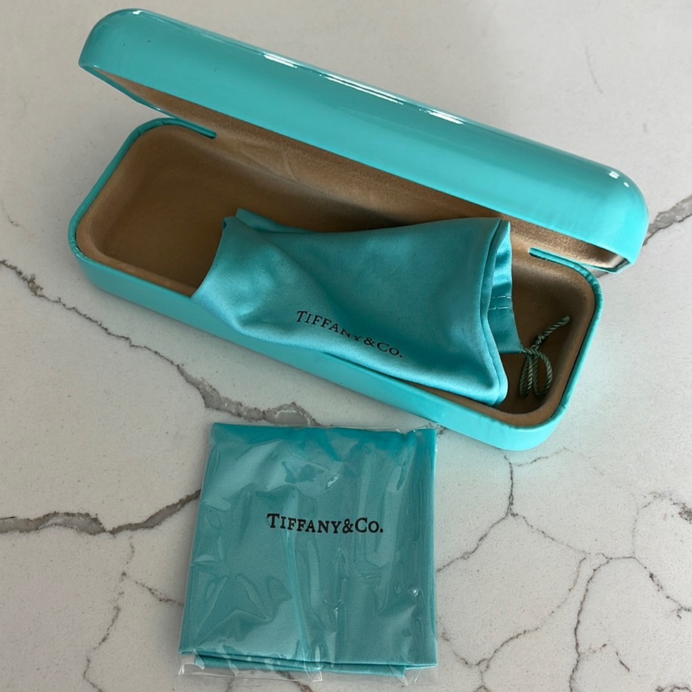 Large Tiffany & Co.  glasses or sunglasses case